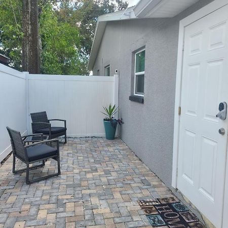 Diamond 4 Apartment Tampa Luaran gambar